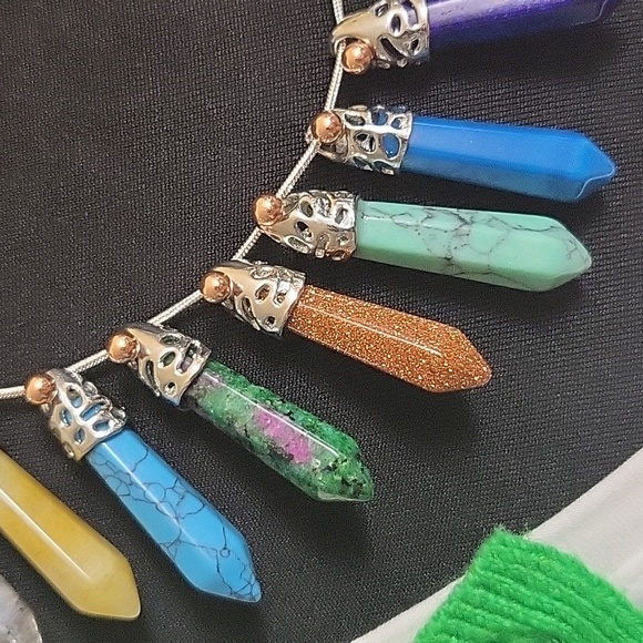 Set of 21 Fashion Pendants w/18" 925 Plated Chain - NWOT - Picture 3 of 7